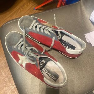 Supertar golden goose